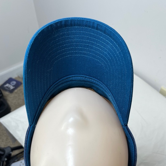 Patagonia P-6 Logo LoPro Trucker Hat Bright Blue - Picture 6 of 9